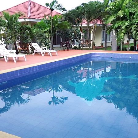 Pat'S Hideaway Bungalows Районг Экстерьер фото